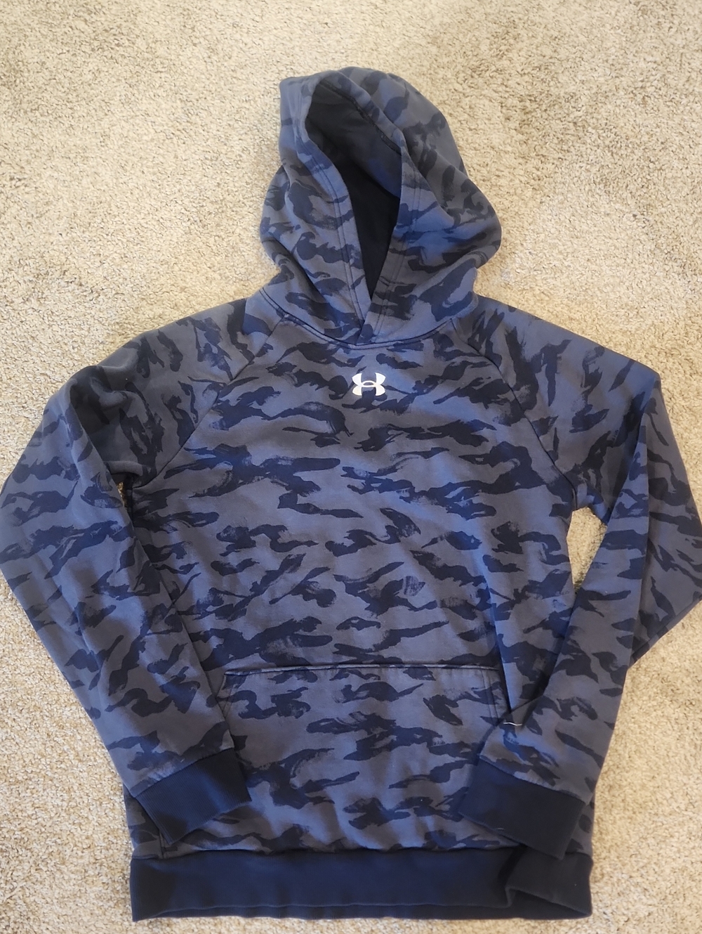 Under Armour Navy Camo Hoodie YXL